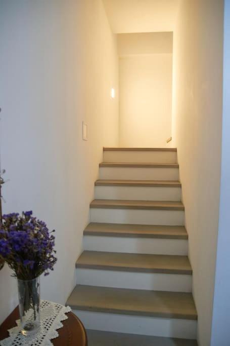 White Door Apartments Heart Of Odessa 1 Esterno foto