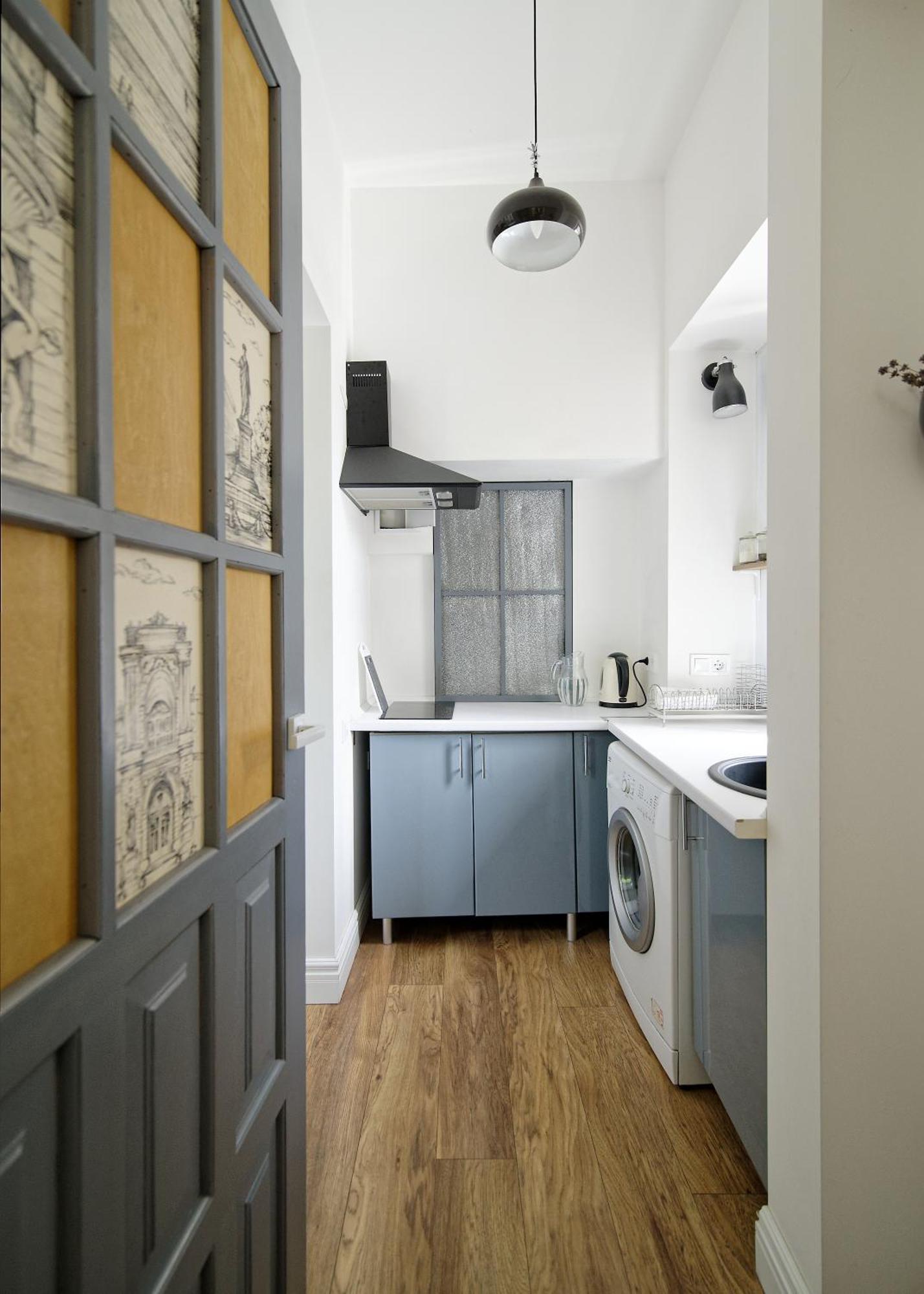 White Door Apartments Heart Of Odessa 1 Esterno foto